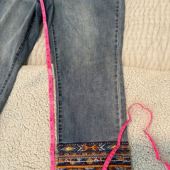 Coldwater Creek Embroidery Raw Hem Jeans sz 18 - Picture 6 of 11